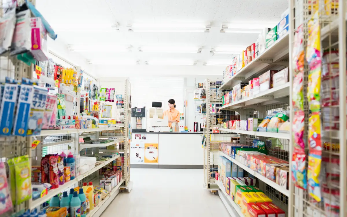 コンビニバイトの面接にふさわしい服装と身だしなみ